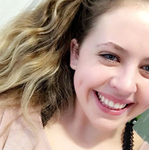 Meet your Posher, Hannah